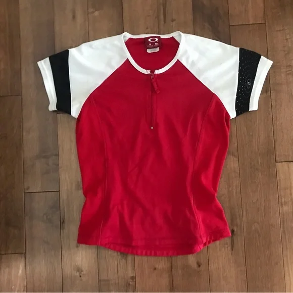 Women’s Oakley Cycling Jersey - Small - Picture 1 of 3
